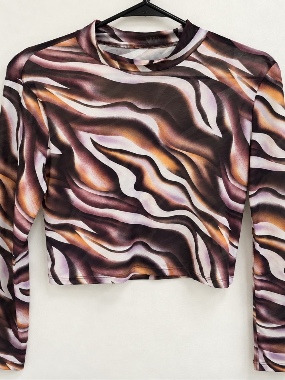 SHEIN Brown Pink Abstract Wave Long Sleeve Crop Top